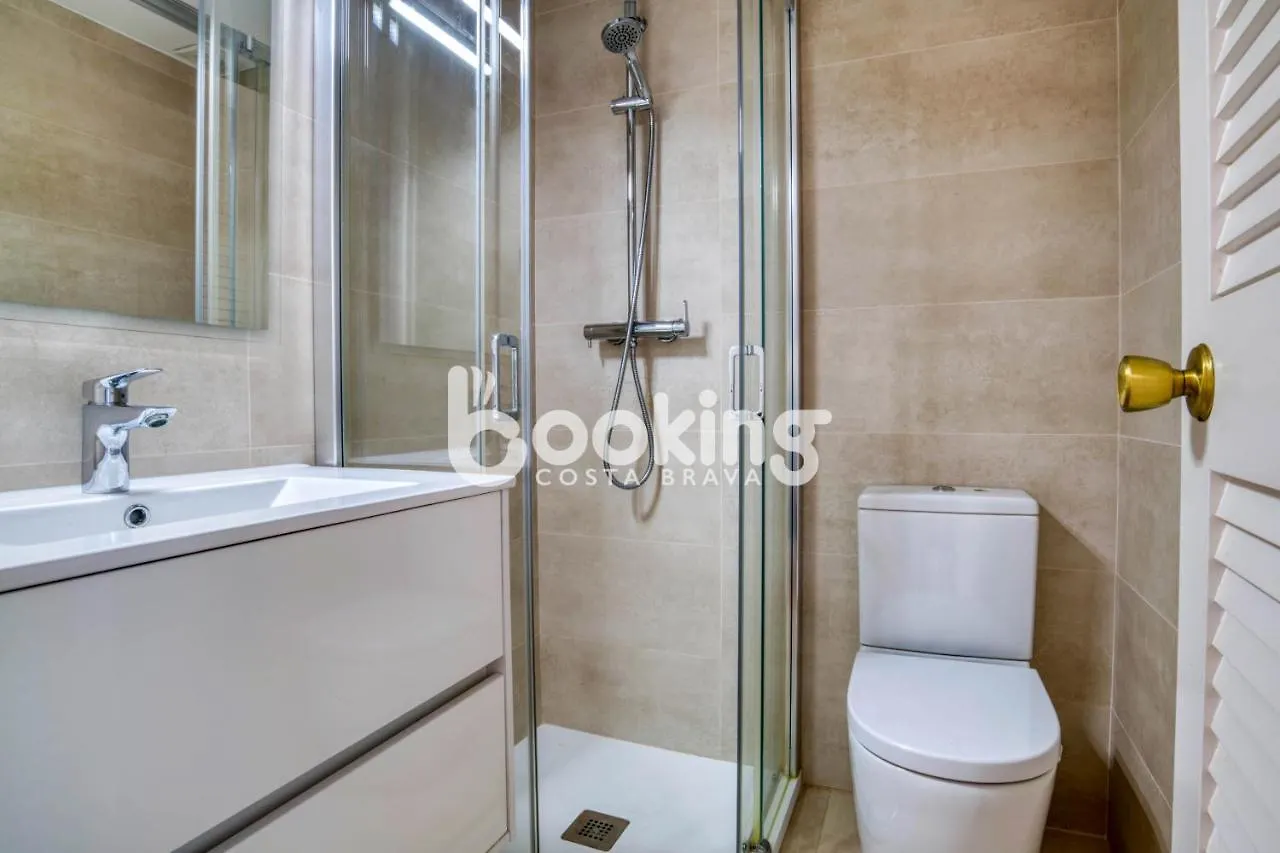 Les Brises 2 Apartament Per 4 Persones Amb Vistes A La Badia De S'Agaró 0*,